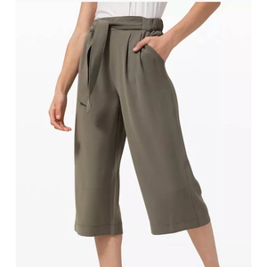 New Lululemon Noir Crop Pant Grey Sage high rise relaxed fit wrinkle-free Size 4